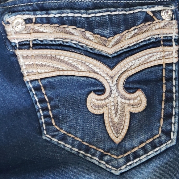 Rock Revival Sorrel Capri Jean's.  Size 25. - Picture 5 of 8